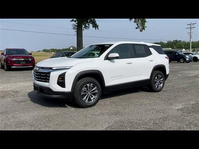 new 2026 Chevrolet Equinox car, priced at $32,683