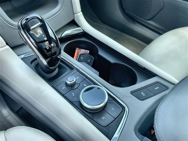 used 2020 Cadillac XT5 car, priced at $24,623