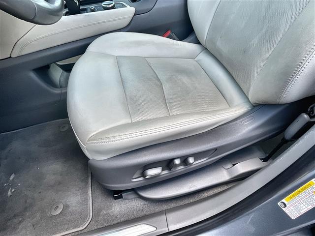 used 2020 Cadillac XT5 car, priced at $24,623