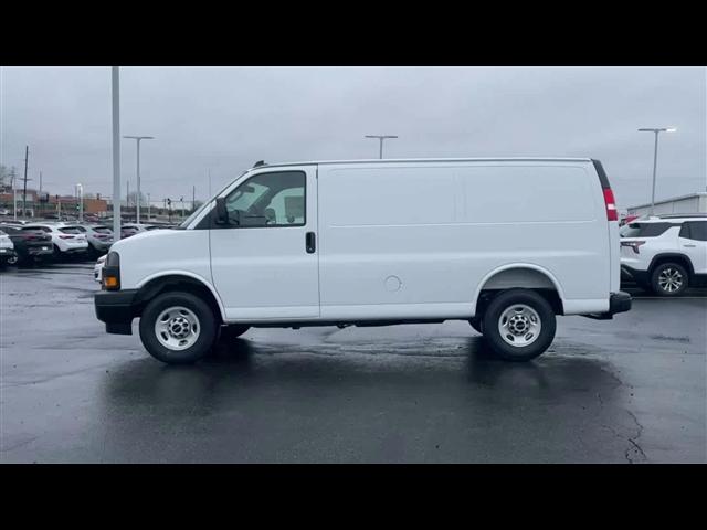 new 2025 GMC Savana 2500 car, priced at $45,523