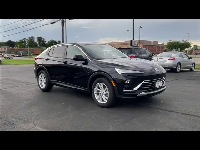 new 2025 Buick Envista car, priced at $26,645
