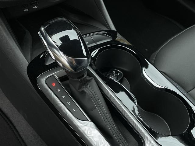 new 2025 Buick Envista car, priced at $28,300