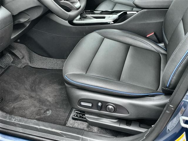 new 2025 Buick Envista car, priced at $28,300