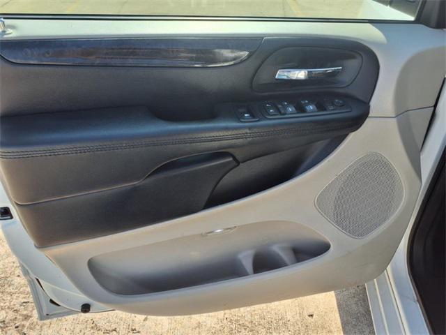 used 2016 Dodge Grand Caravan car, priced at $11,995