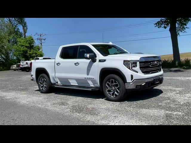 new 2025 GMC Sierra 1500 car, priced at $56,874