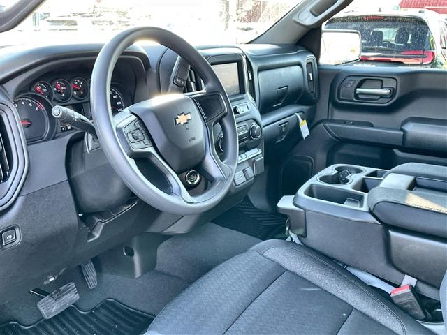 new 2025 Chevrolet Silverado 1500 car, priced at $45,173