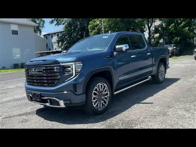 new 2025 GMC Sierra 1500 car, priced at $79,255
