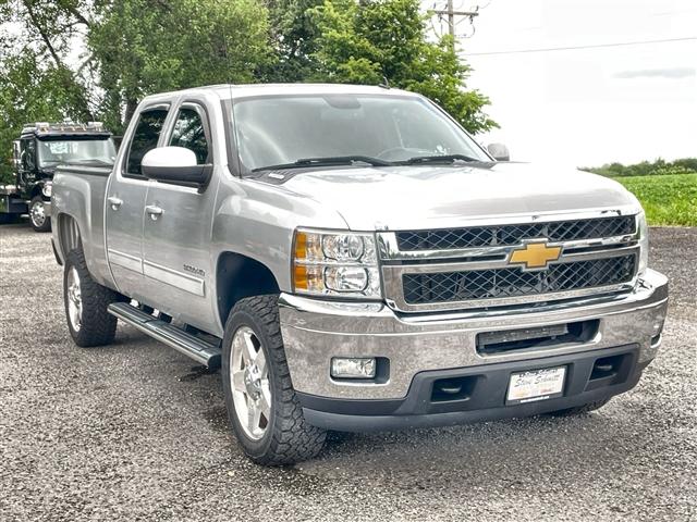 used 2014 Chevrolet Silverado 2500 car, priced at $25,998