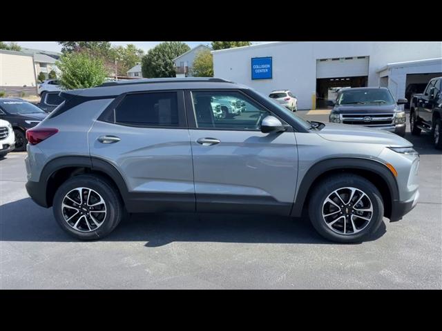 new 2025 Chevrolet TrailBlazer car, priced at $26,767