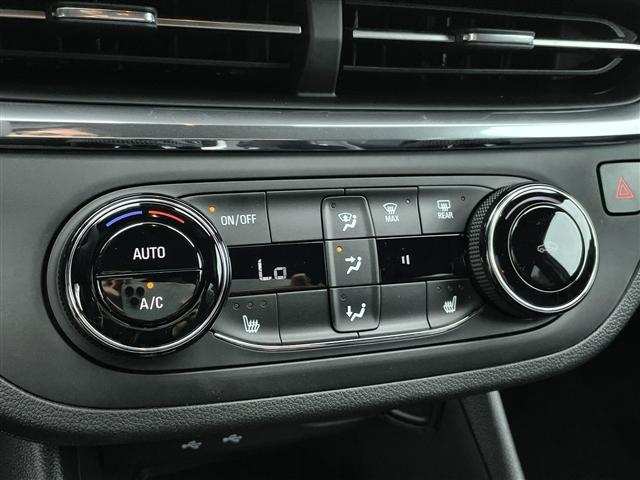 new 2025 Buick Envista car, priced at $25,787