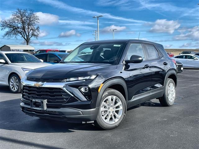 new 2025 Chevrolet TrailBlazer car, priced at $23,768