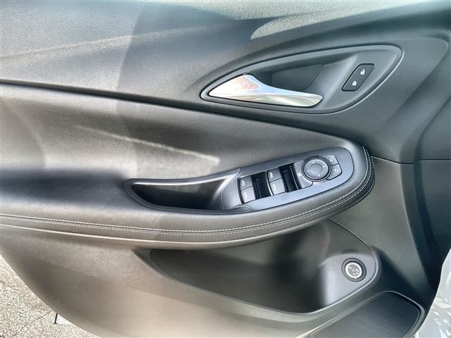 new 2026 Buick Encore GX car, priced at $29,612