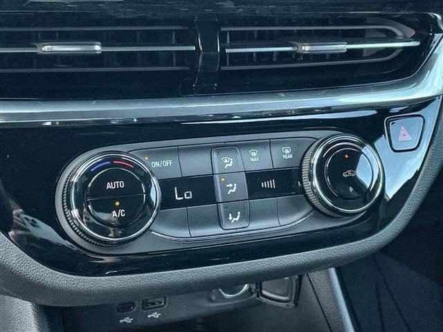 new 2025 Buick Envista car, priced at $25,887