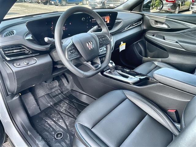 new 2025 Buick Envista car, priced at $25,887