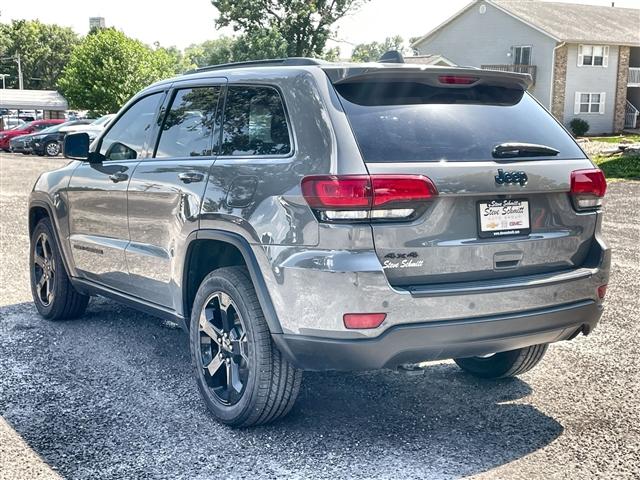used 2019 Jeep Grand Cherokee car, priced at $17,412