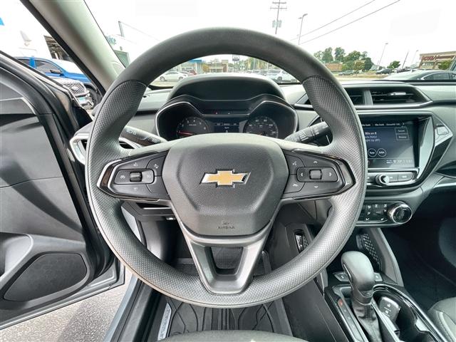 used 2023 Chevrolet TrailBlazer car, priced at $21,222