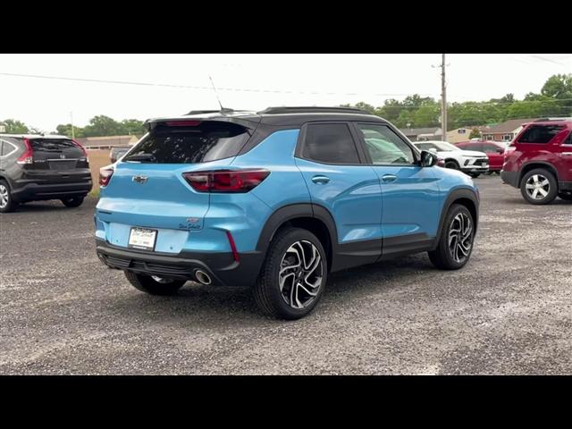 new 2025 Chevrolet TrailBlazer car, priced at $29,516