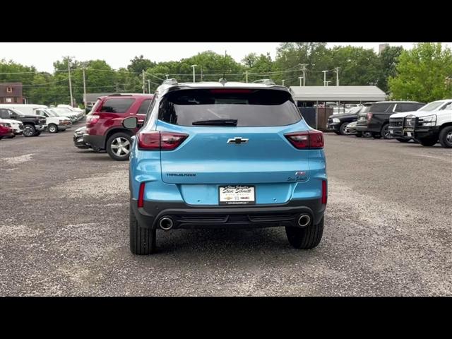 new 2025 Chevrolet TrailBlazer car, priced at $29,516