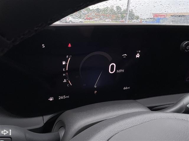 new 2025 Buick Envista car, priced at $28,471