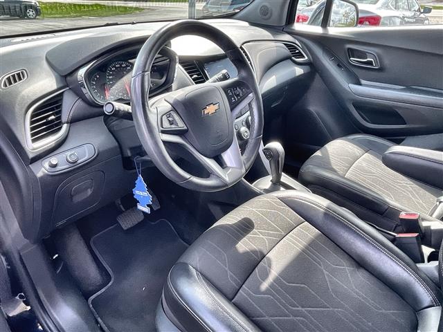 used 2022 Chevrolet Trax car, priced at $19,494