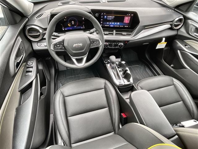 new 2025 Chevrolet Trax car, priced at $25,003