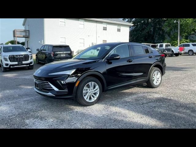 new 2025 Buick Envista car, priced at $25,633