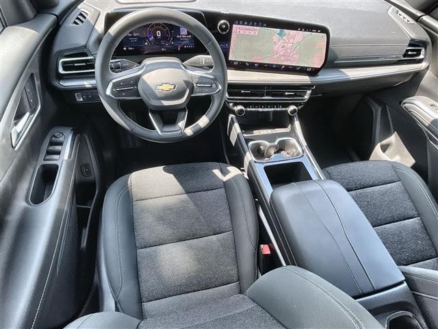 new 2025 Chevrolet Traverse car, priced at $40,450