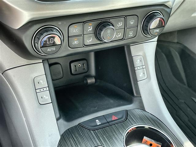 used 2019 GMC Acadia car, priced at $20,998