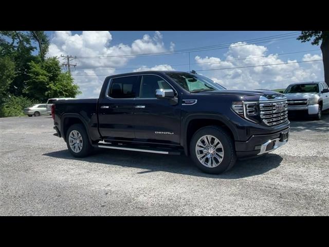 new 2025 GMC Sierra 1500 car, priced at $69,105