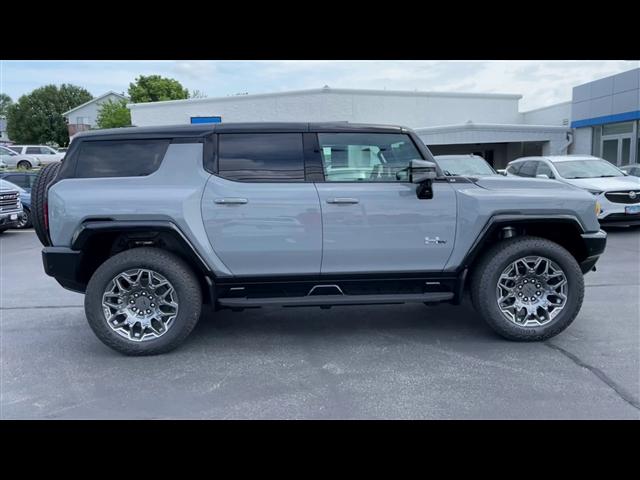 new 2024 GMC HUMMER EV SUV car, priced at $104,958