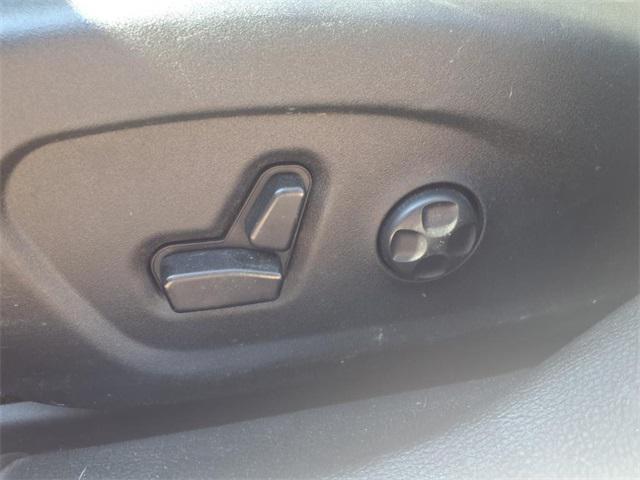 used 2015 Chrysler 200 car, priced at $9,995