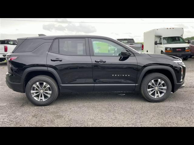 new 2026 Chevrolet Equinox car, priced at $31,407