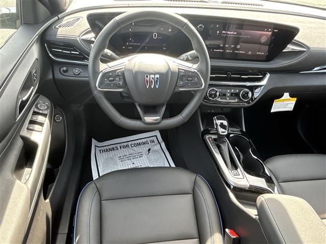 new 2025 Buick Envista car, priced at $29,246