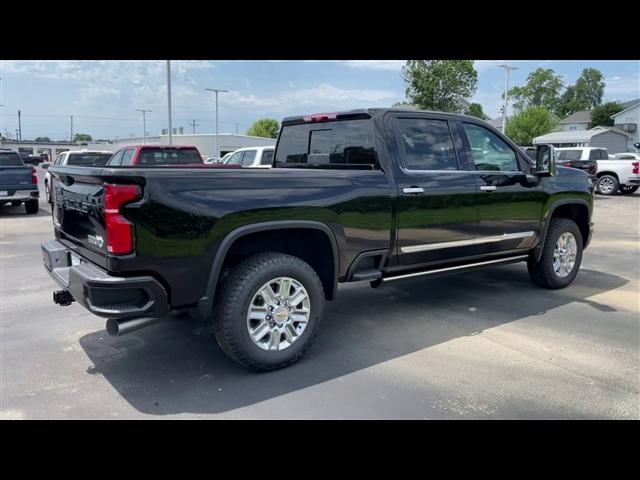 new 2024 Chevrolet Silverado 2500 car, priced at $79,985