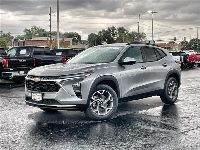 new 2025 Chevrolet Trax car, priced at $23,557