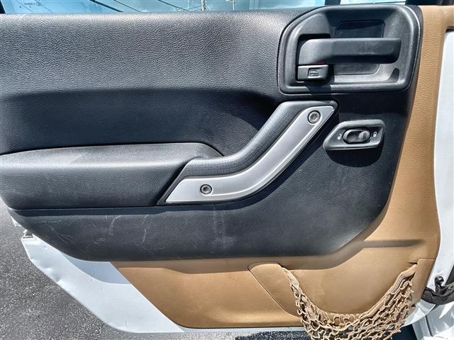 used 2013 Jeep Wrangler Unlimited car, priced at $18,595