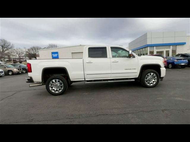 used 2015 GMC Sierra 2500 car, priced at $40,495