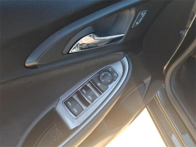 used 2018 Chevrolet Malibu car, priced at $11,995