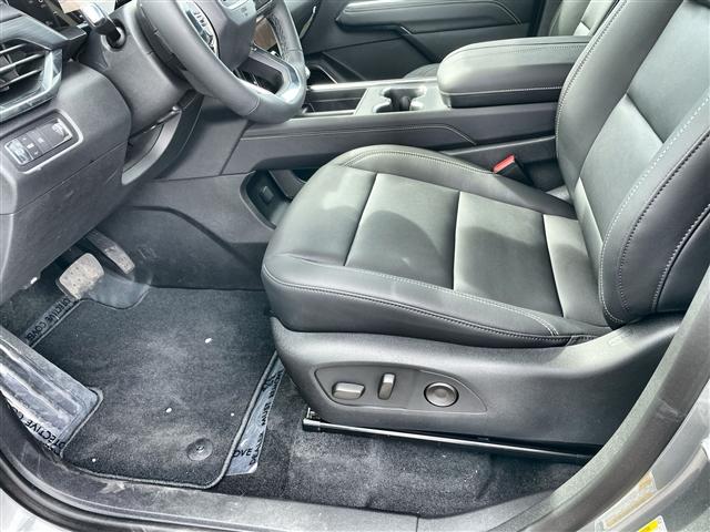 new 2025 GMC Acadia car, priced at $46,002