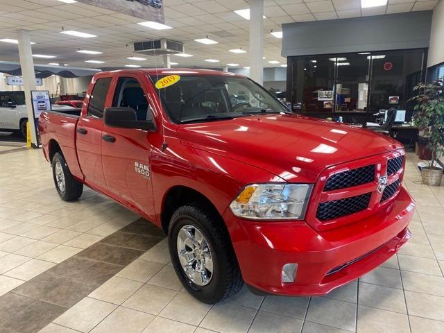 used 2019 Ram 1500 Classic car, priced at $25,490
