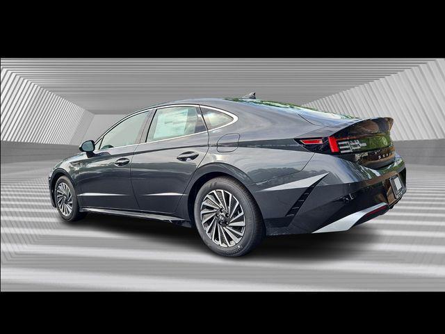 new 2025 Hyundai Sonata Hybrid car, priced at $31,080