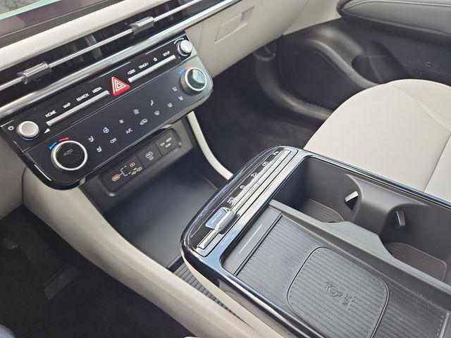 new 2025 Hyundai Tucson car, priced at $40,295