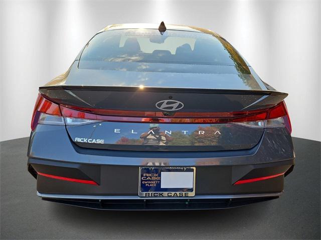 new 2025 Hyundai Elantra car, priced at $24,670