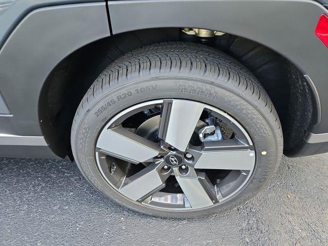 new 2025 Hyundai Santa Fe car, priced at $45,125