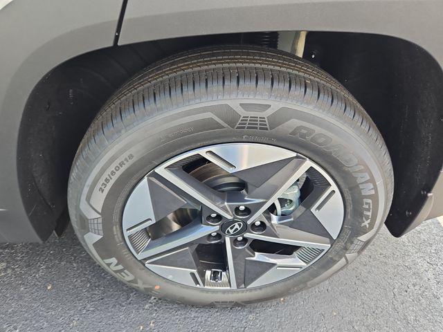 new 2025 Hyundai Tucson car, priced at $33,440