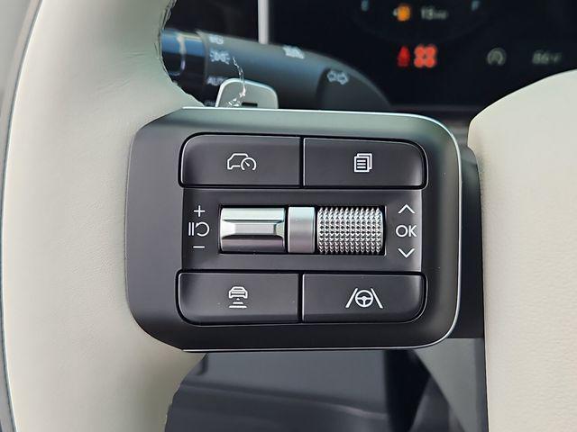 new 2025 Hyundai Santa Fe car, priced at $47,655