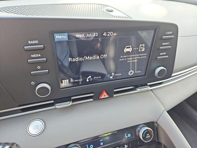 new 2025 Hyundai Elantra car, priced at $22,653