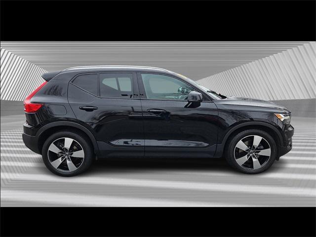 used 2019 Volvo XC40 car, priced at $22,492