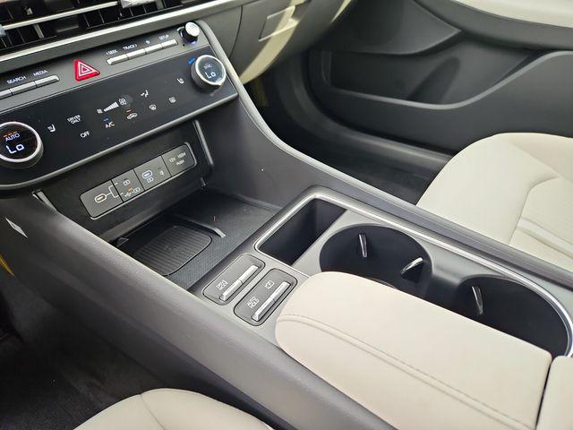 new 2025 Hyundai Sonata Hybrid car, priced at $31,455