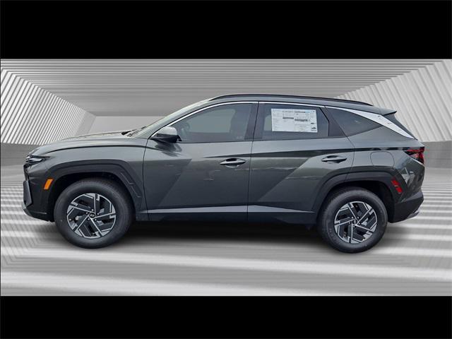 new 2025 Hyundai TUCSON Hybrid car, priced at $34,065